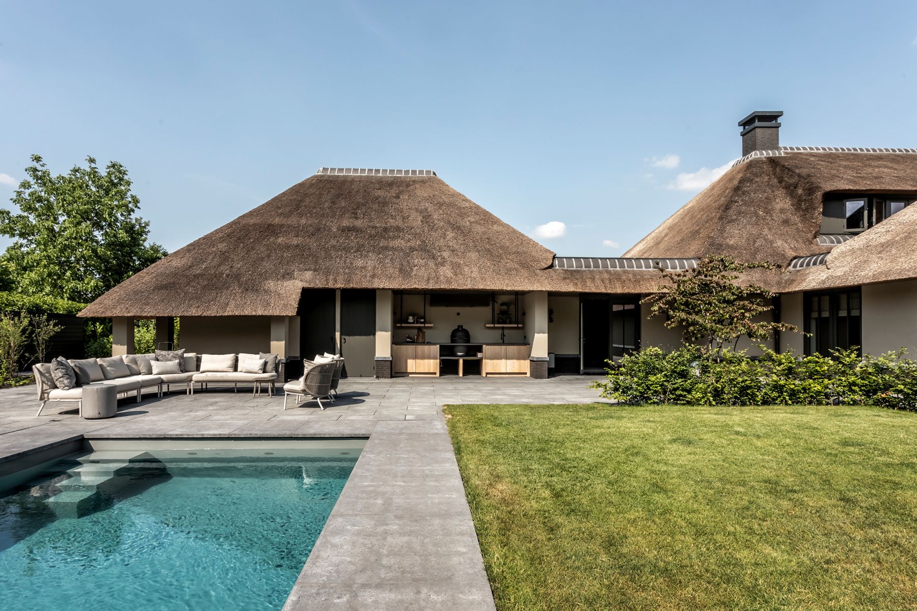 Landelijk-moderne-villa-met-zwembad-Bergschenhoek09