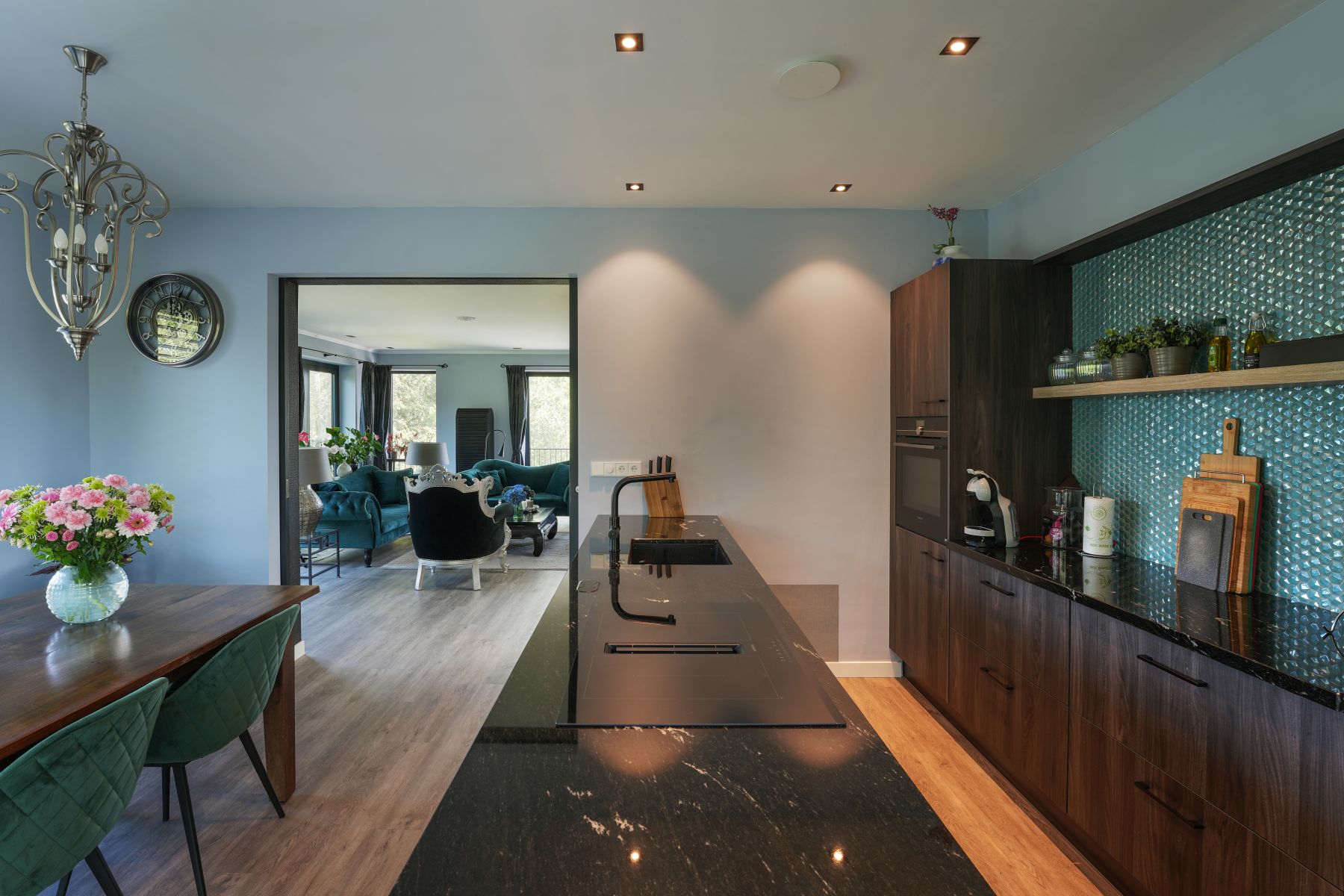 Moderne-dijkvilla-met-klassieke-elementen-in-Berkel06