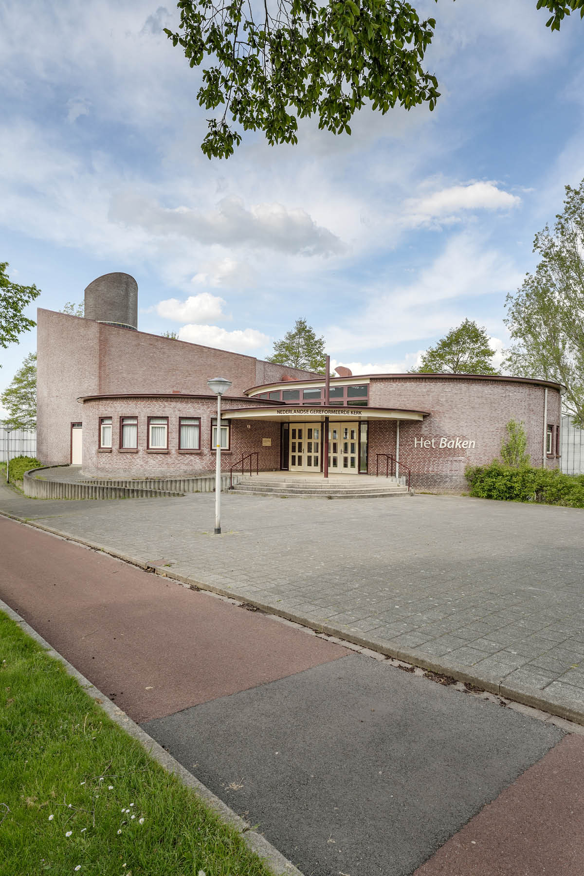 Het Baken 1 staand